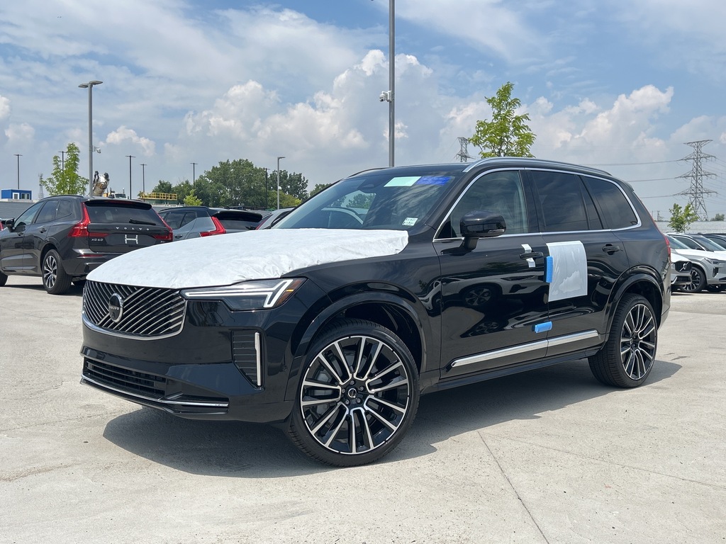 2026 Volvo XC90 B6 AWD Plus Bright Theme 7-Seater