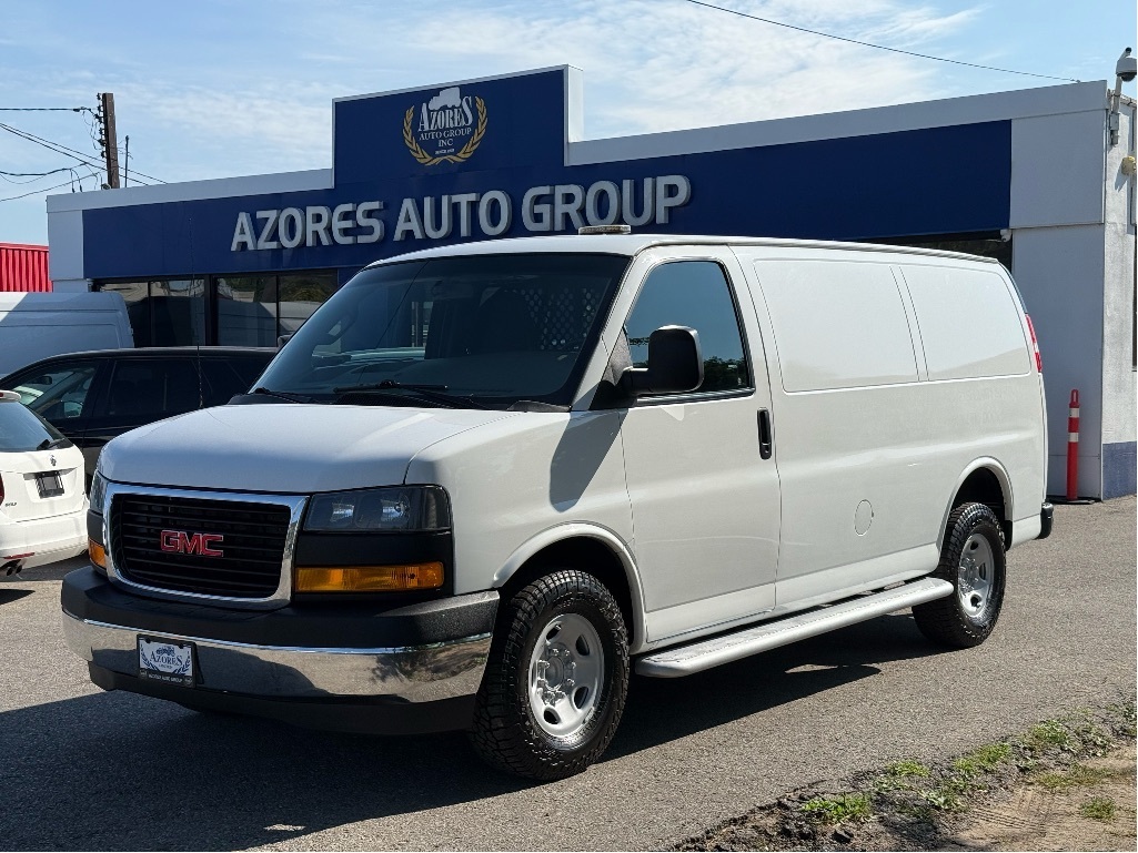 2018 GMC Savana Cargo Van