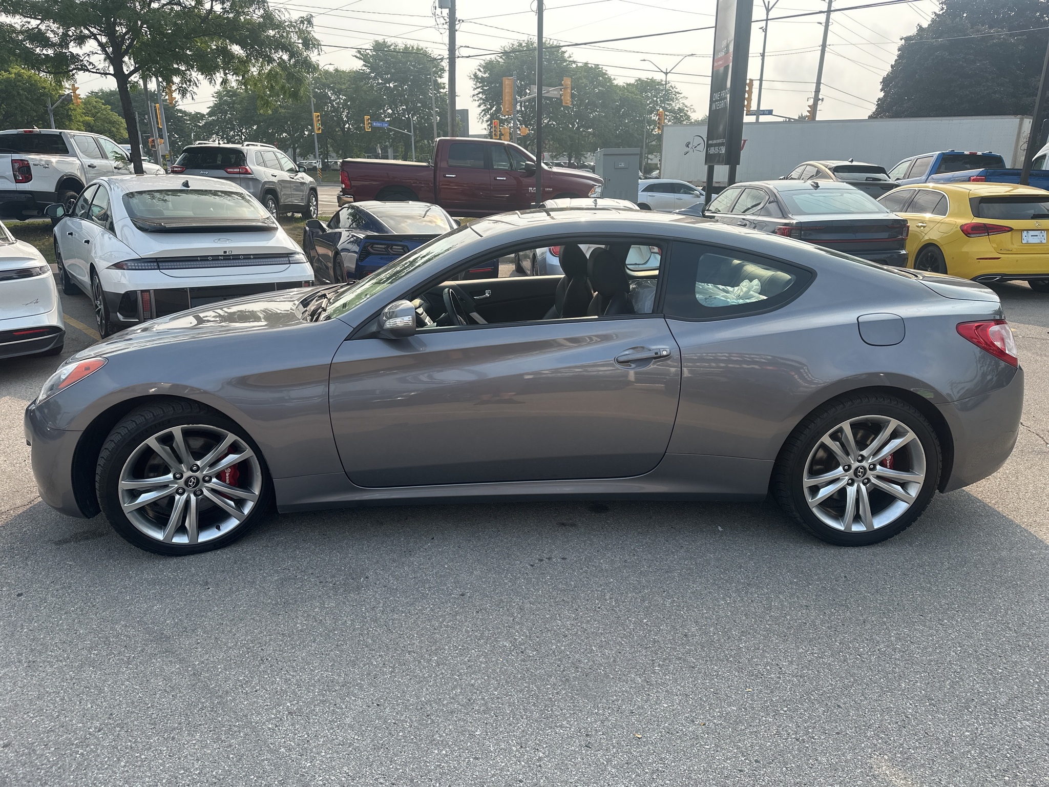 2010 Hyundai Genesis Coupe