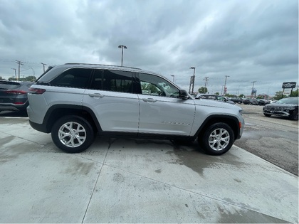 used 2023 Jeep Grand Cherokee car, priced at $34,500