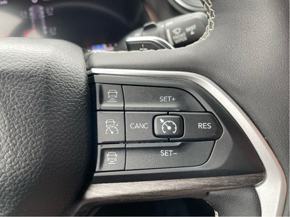 used 2023 Jeep Grand Cherokee car, priced at $34,500