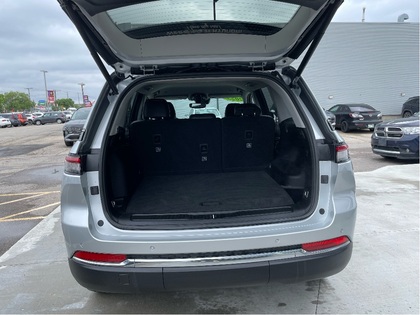 used 2023 Jeep Grand Cherokee car, priced at $34,500