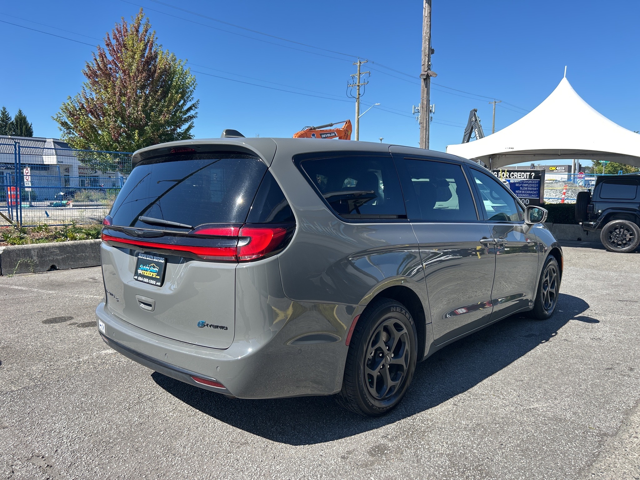 2022 Chrysler Pacifica Hybrid
