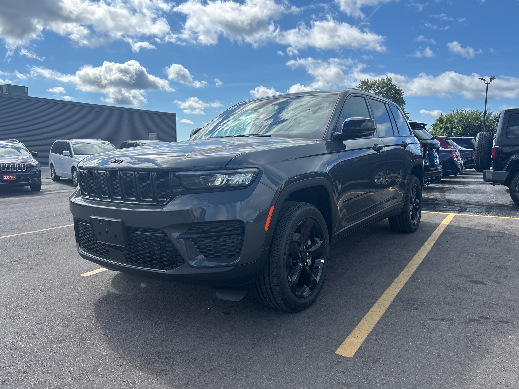 2025 Jeep Grand Cherokee