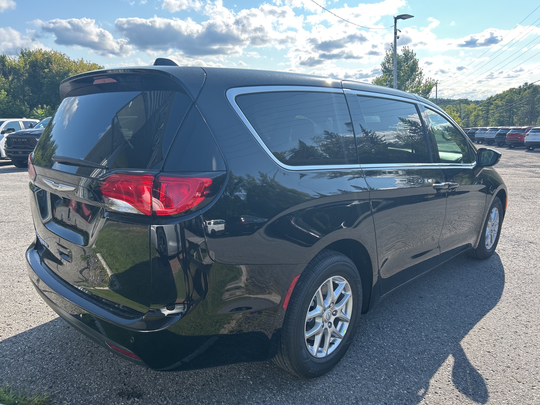 2026 Chrysler Grand Caravan