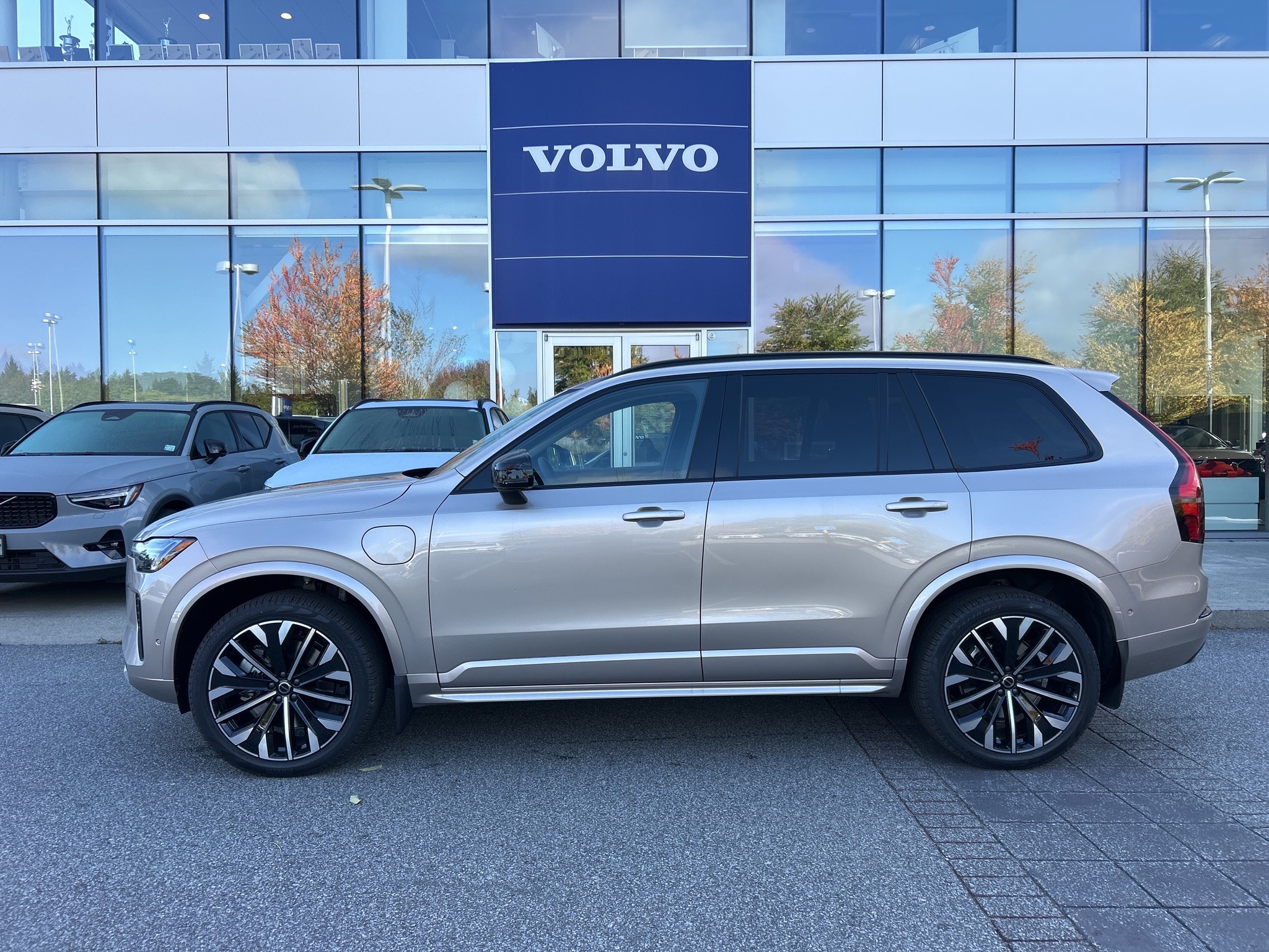 2026 Volvo XC90 Plug-In Hybrid