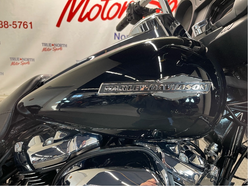 2022 Harley-Davidson Street Glide