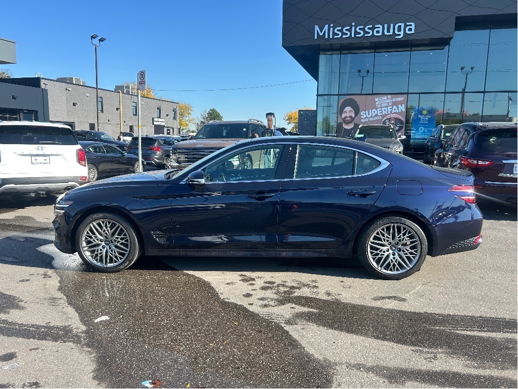 2023 Genesis G70