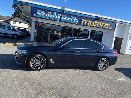 Blue 2018 BMW 5 Series Sedan Rear-Wheel Drive 8-Speed Automatic