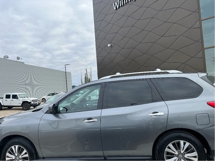 used 2018 Nissan Pathfinder car, priced at $18,500