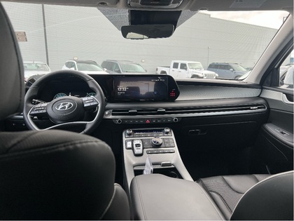 used 2025 Hyundai Palisade car, priced at $56,300