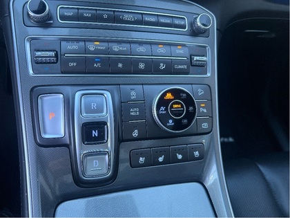 used 2023 Hyundai Santa Fe car, priced at $34,500