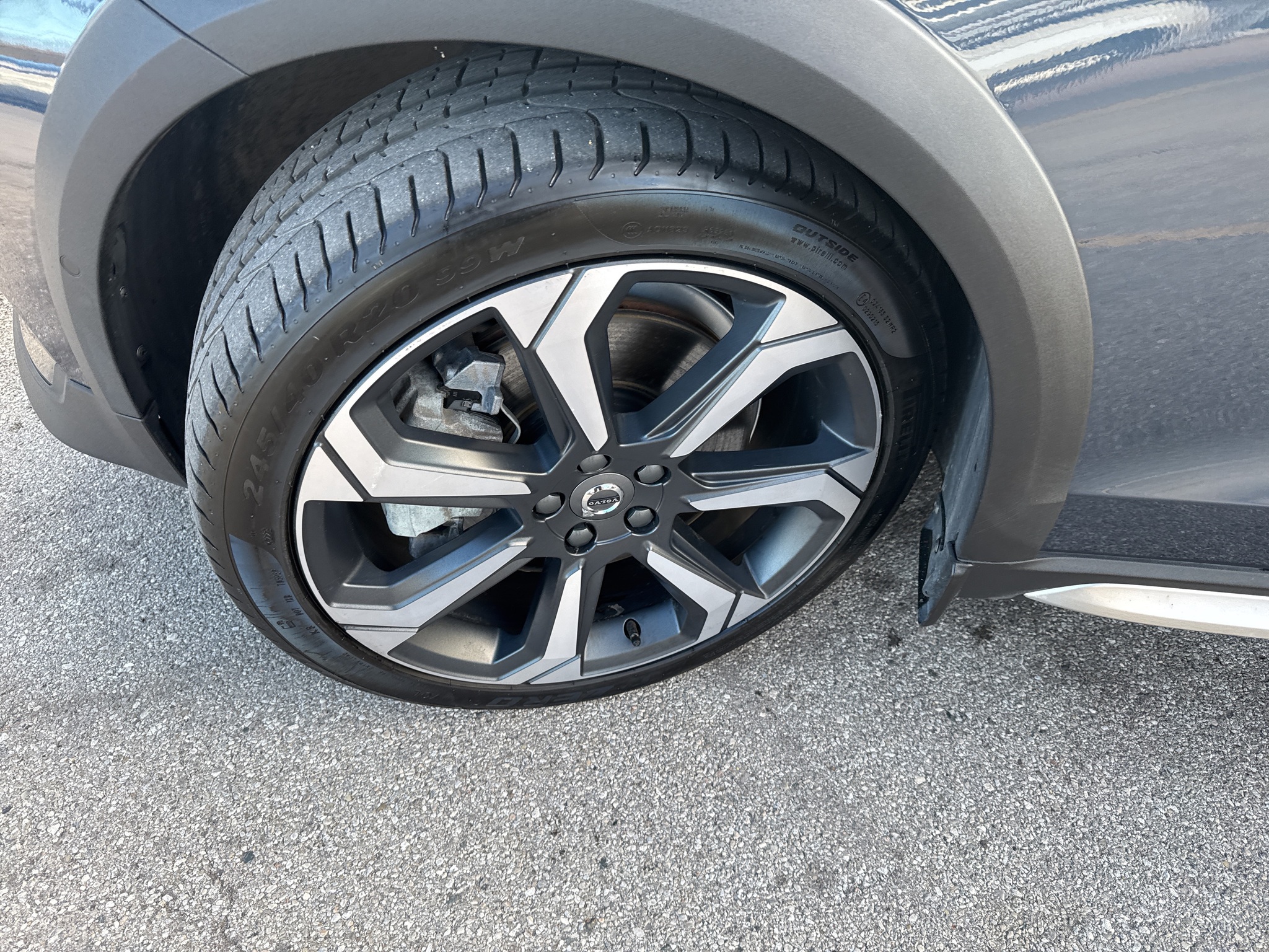 2024 Volvo V60 Cross Country