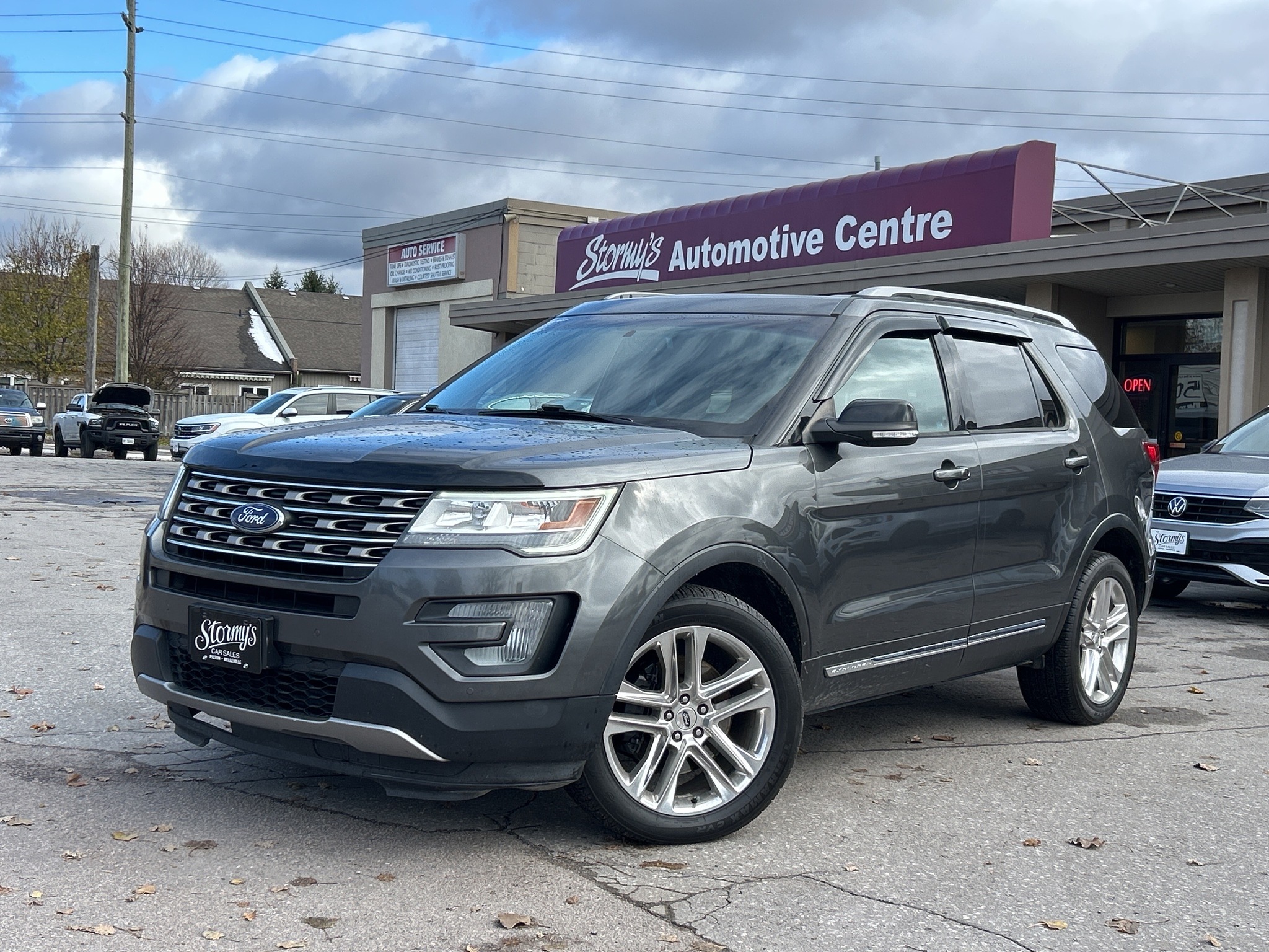 2017 Ford Explorer