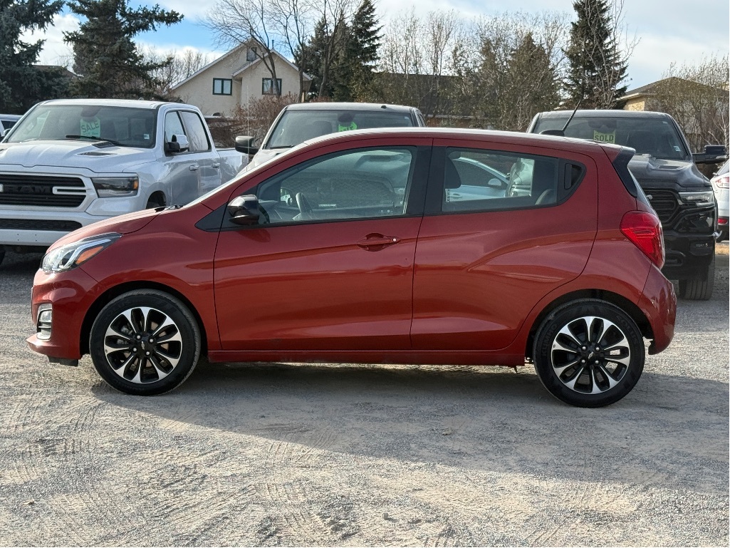 2021 CHEVROLET SPARK **LOW KMS** Sport Edition | CarPlay | Backup