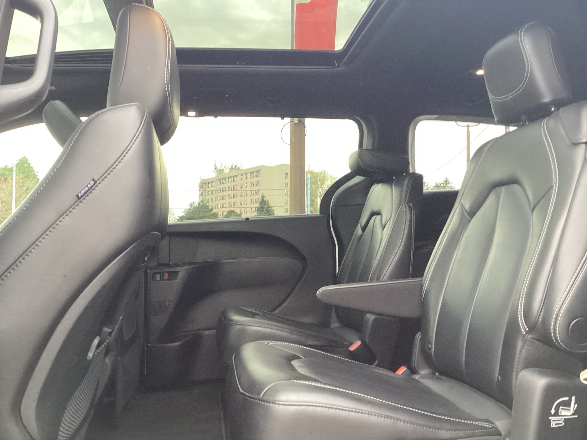 2023 Chrysler Pacifica