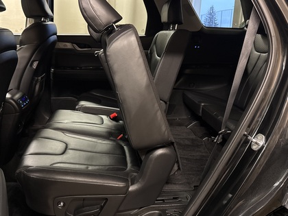 used 2023 Hyundai Palisade car, priced at $46,700