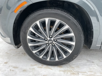 used 2023 Hyundai Palisade car, priced at $42,000