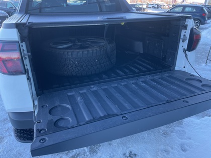 used 2023 Hyundai Santa Cruz car, priced at $32,000