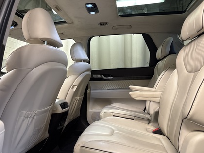 used 2023 Hyundai Palisade car, priced at $47,099