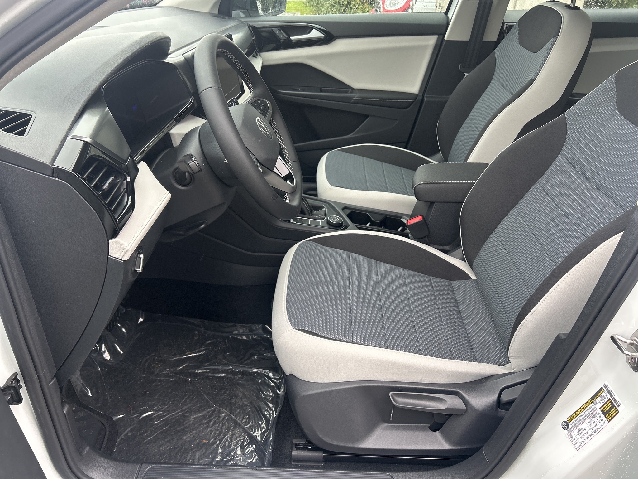 2026 Volkswagen Taos