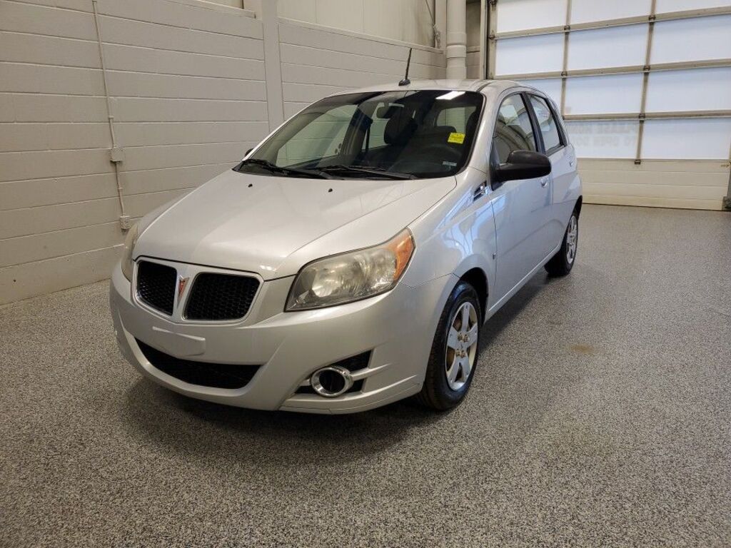 2010 Pontiac G3