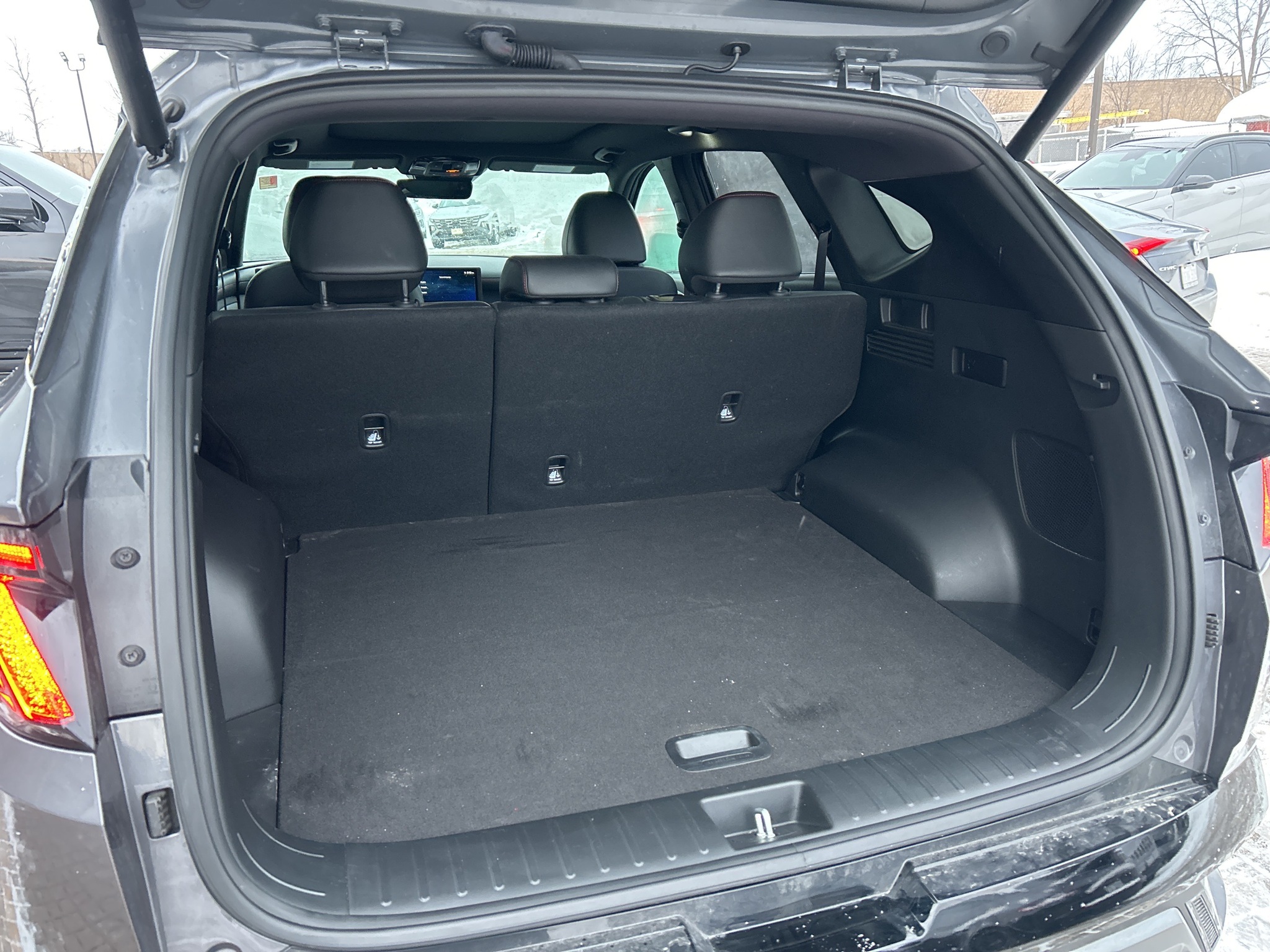 2025 Hyundai Tucson Hybrid