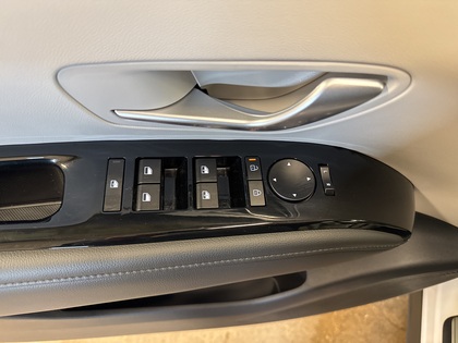 used 2025 Hyundai Tucson Plug-In Hybrid car, priced at $46,000