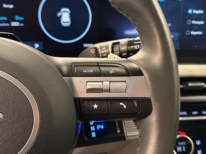 used 2025 Hyundai Tucson Plug-In Hybrid car, priced at $46,000