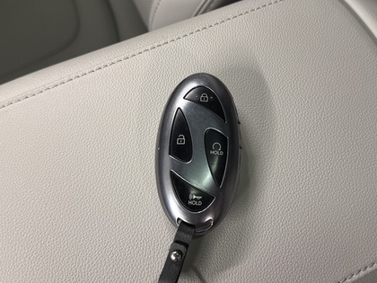 used 2025 Hyundai Tucson Plug-In Hybrid car, priced at $46,000