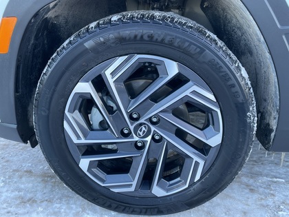 used 2025 Hyundai Tucson Plug-In Hybrid car, priced at $46,000