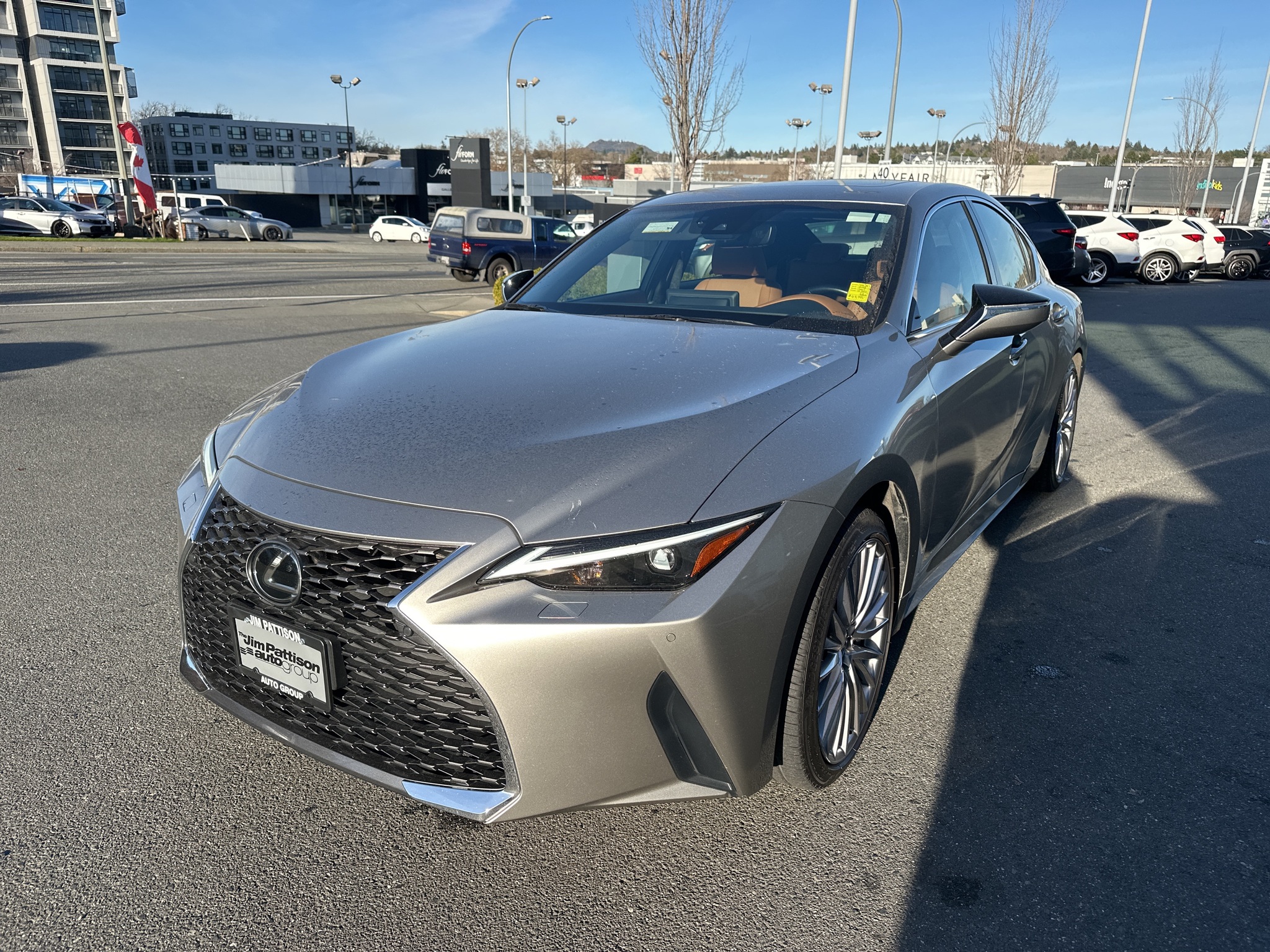 2023 Lexus IS