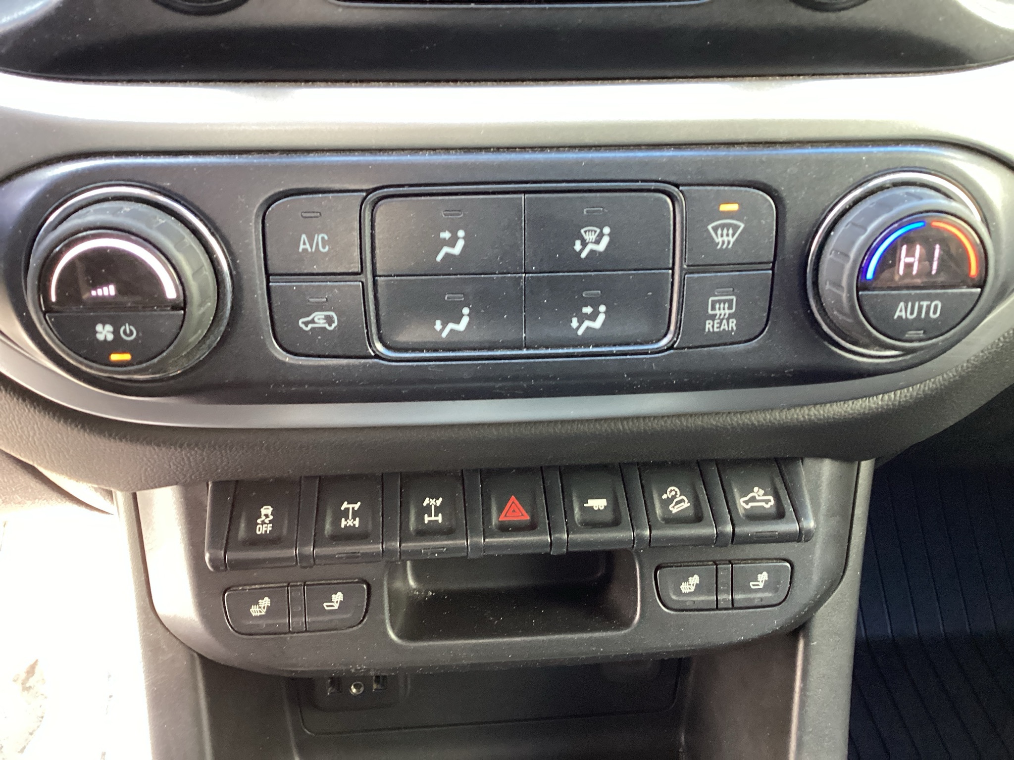 2020 CHEVROLET COLORADO