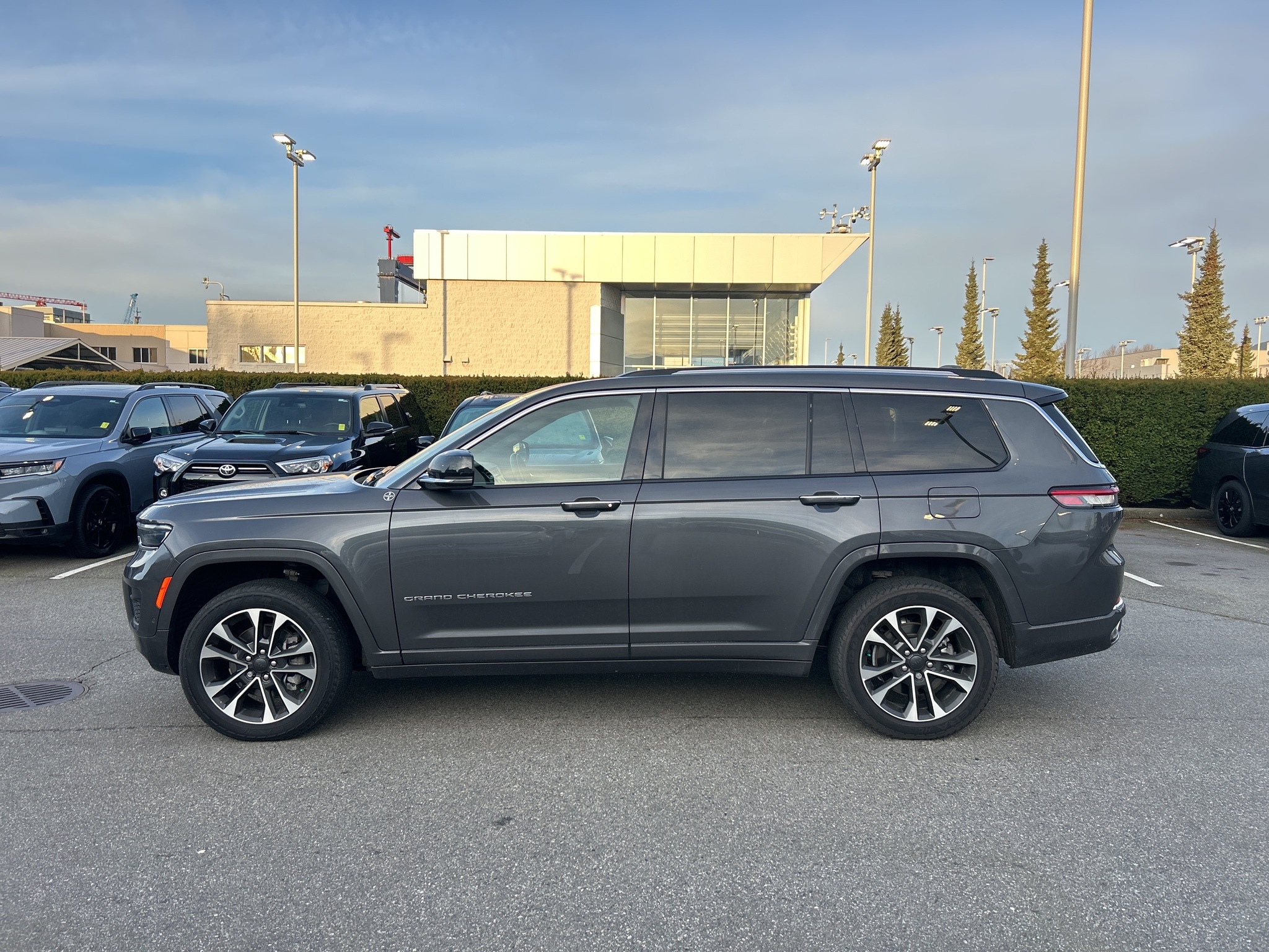 2022 Jeep Grand Cherokee L