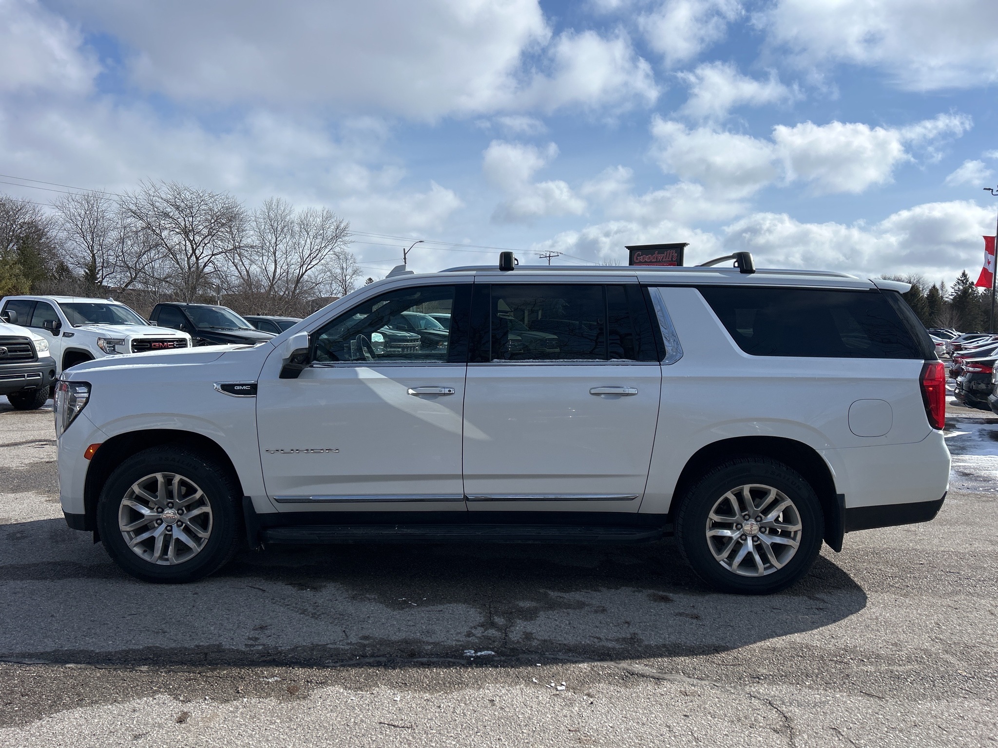 2023 GMC Yukon XL