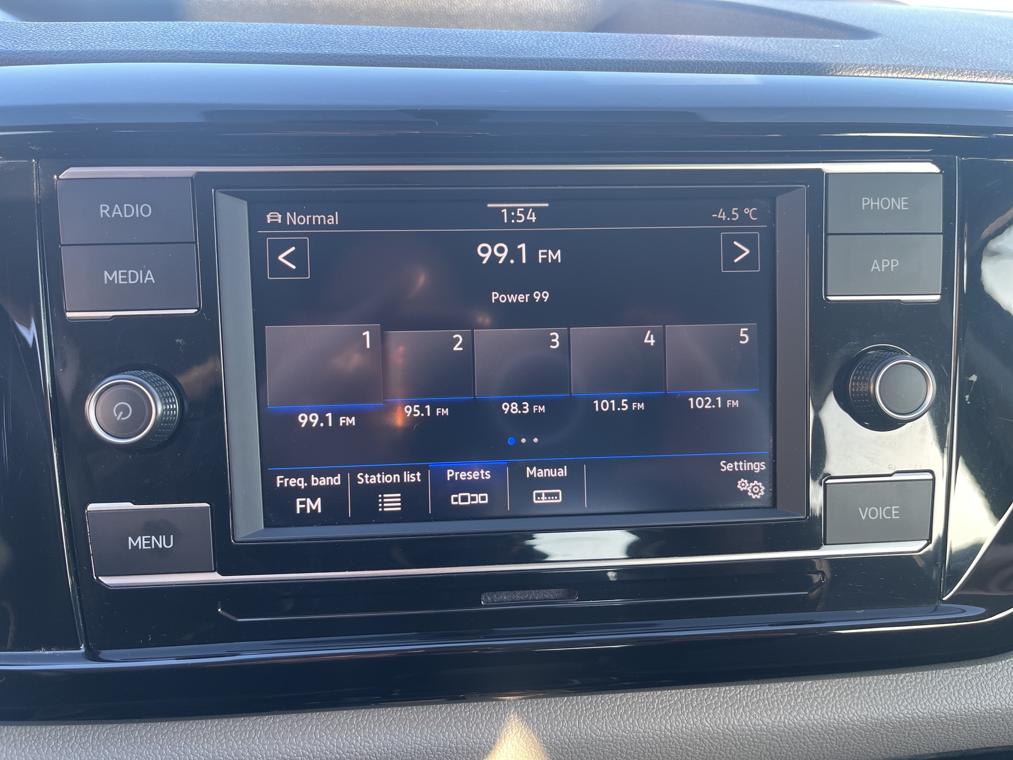 2024 Volkswagen Taos