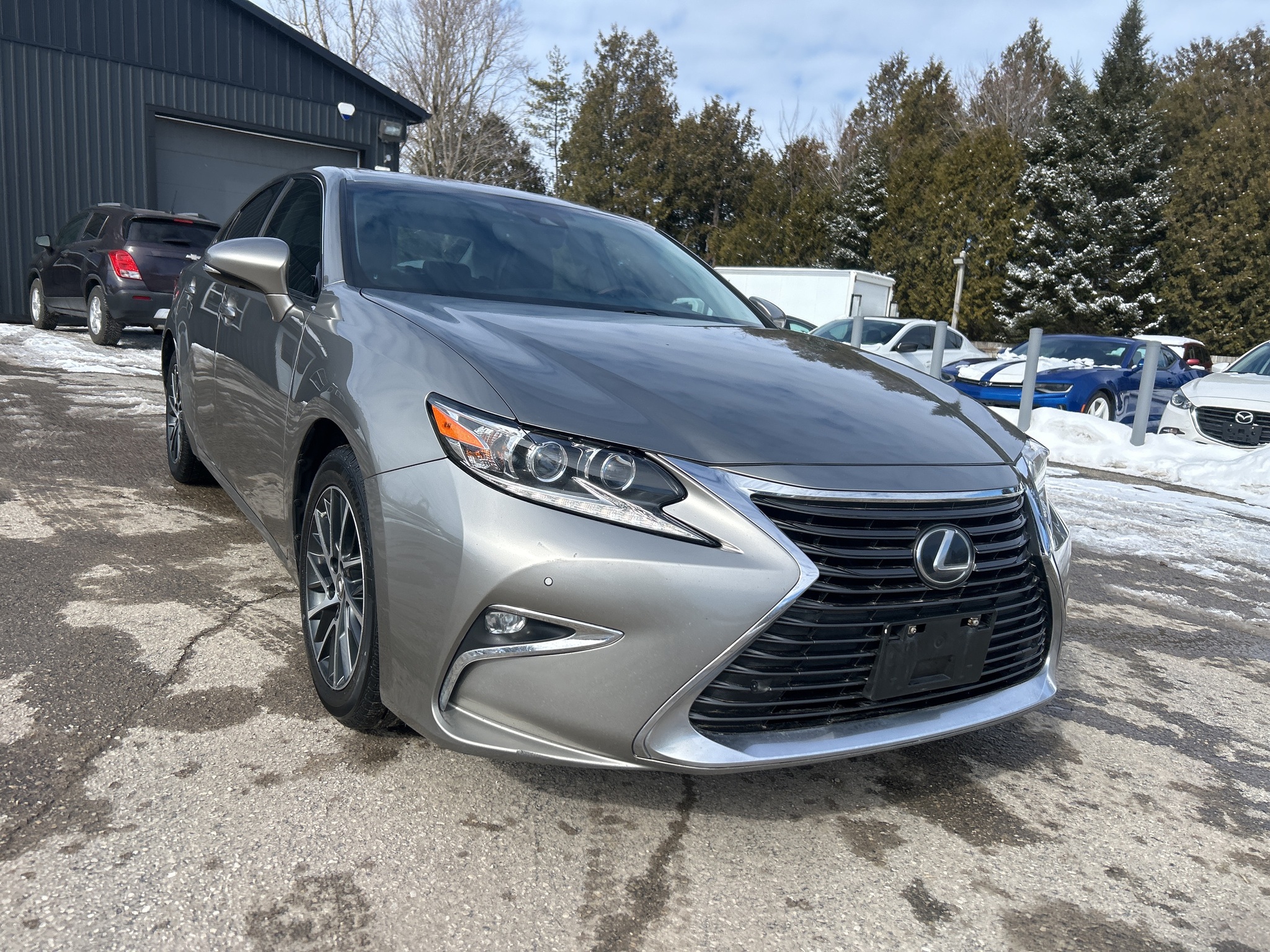 2018 Lexus ES