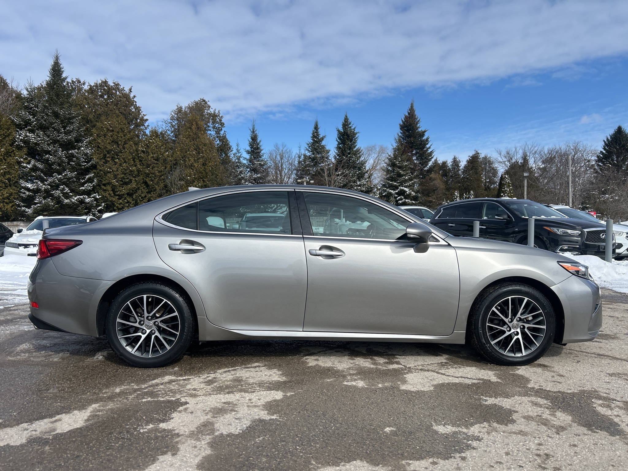 2018 Lexus ES