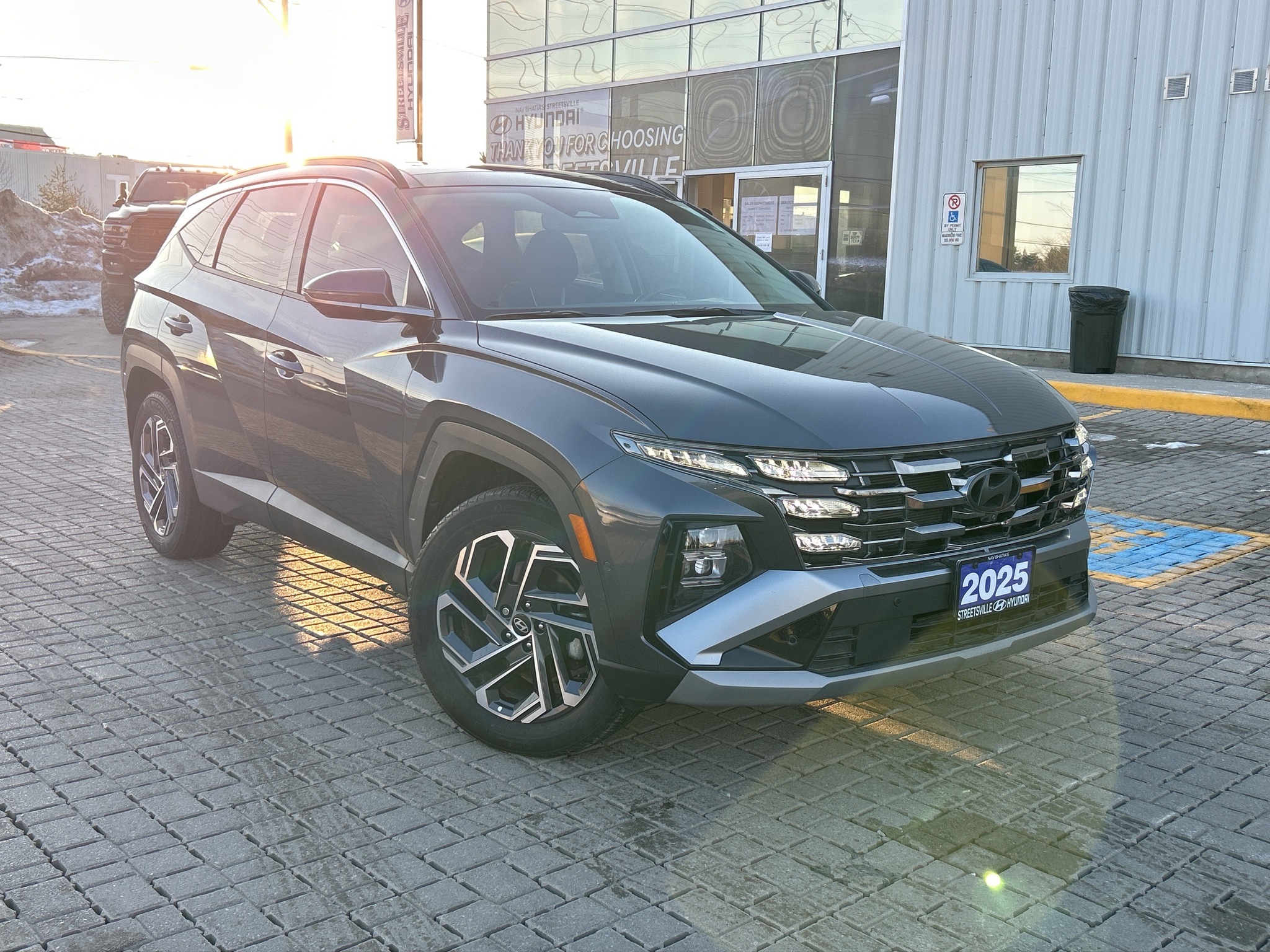 2025 Hyundai Tucson Hybrid