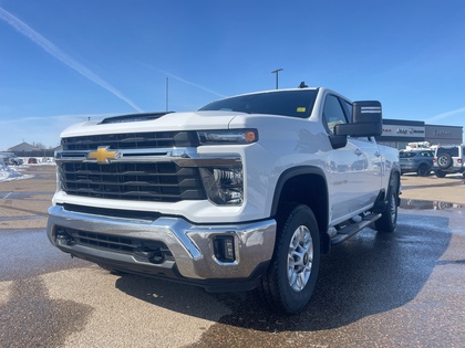 Chevrolet Silverado 2500HD LT Crew Cab 4WD 2025