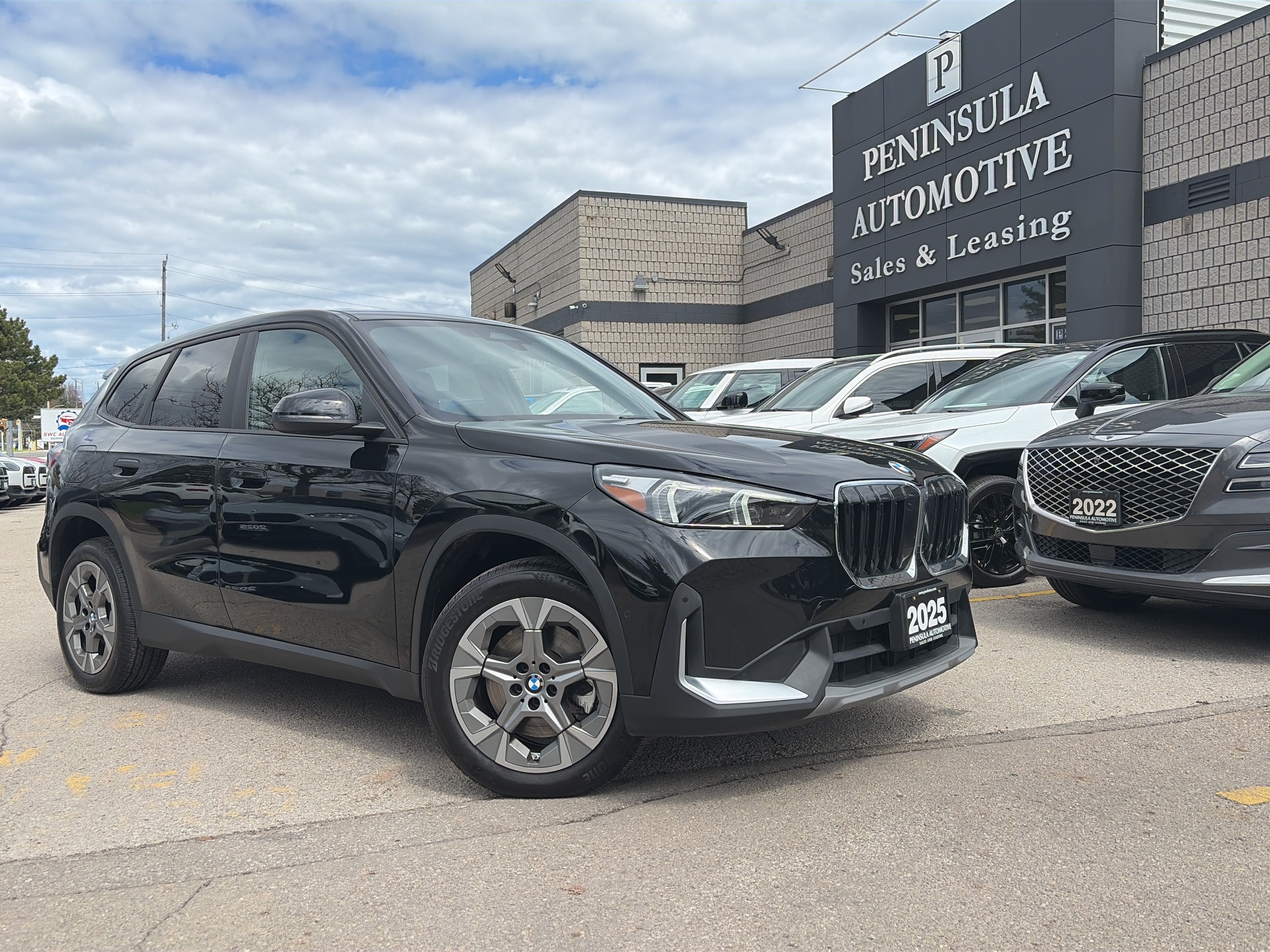 2025 BMW X1 xDrive28i