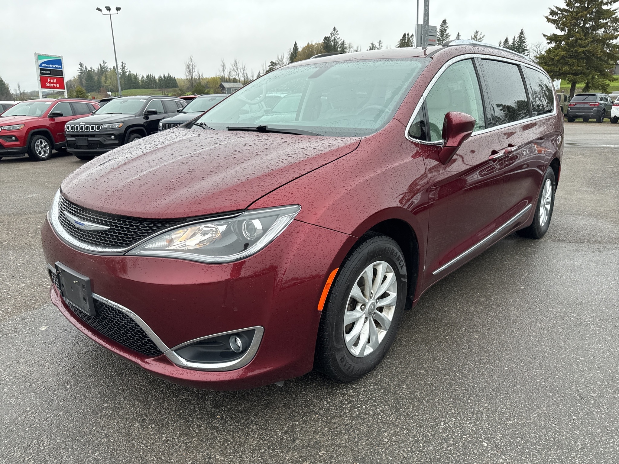 2018 Chrysler Pacifica Touring-L - htd seats - pwr doors
