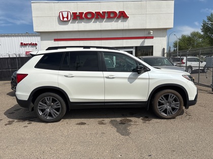 White 2019 Honda Passport SUV / Crossover All-Wheel Drive 9-Speed Automatic