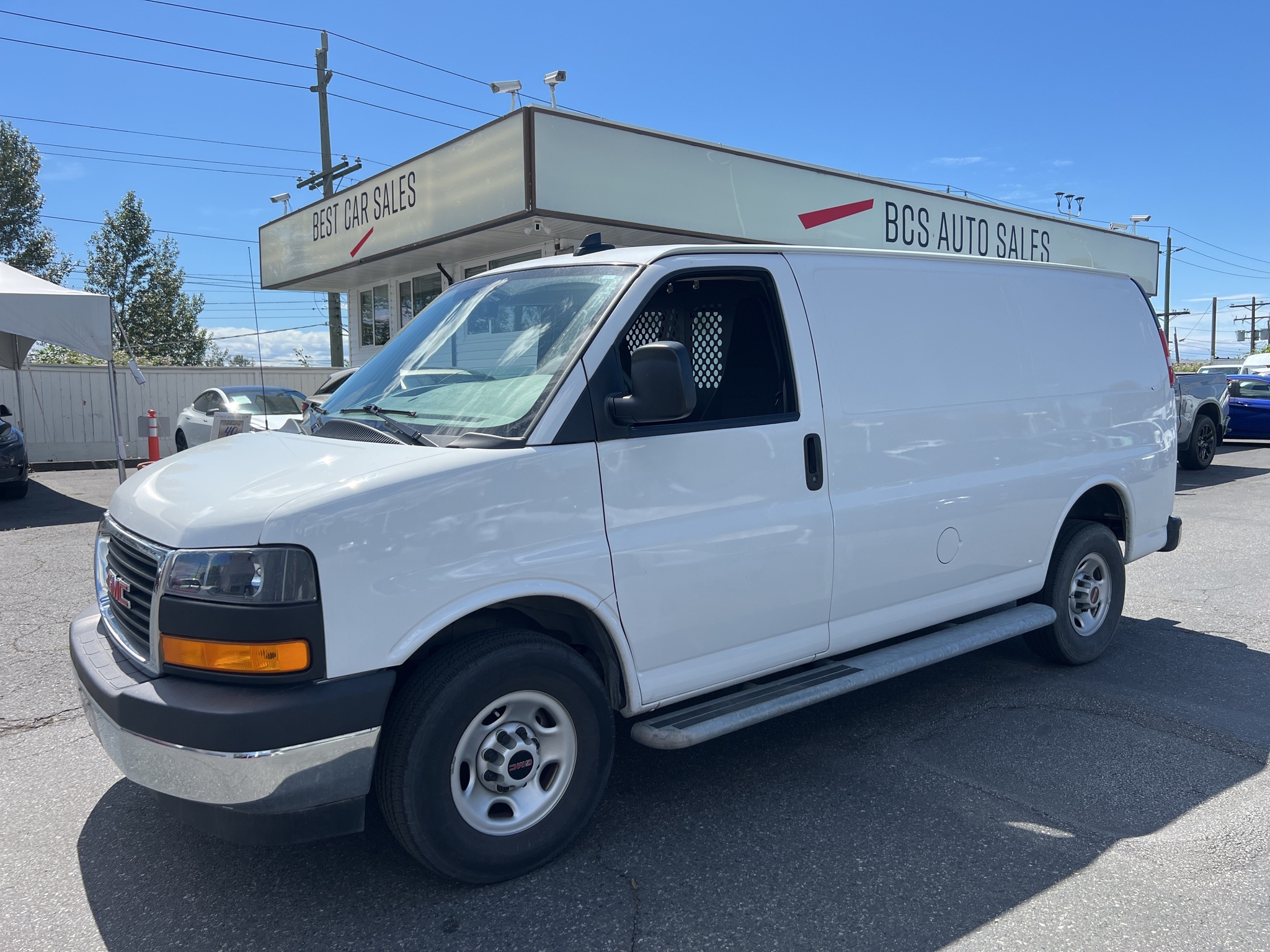 2023 GMC Savana