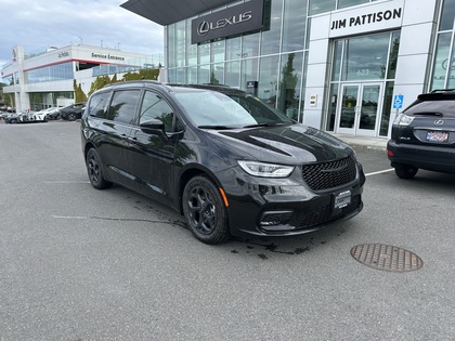 2023 Chrysler Pacifica Hybrid Touring L FWD
