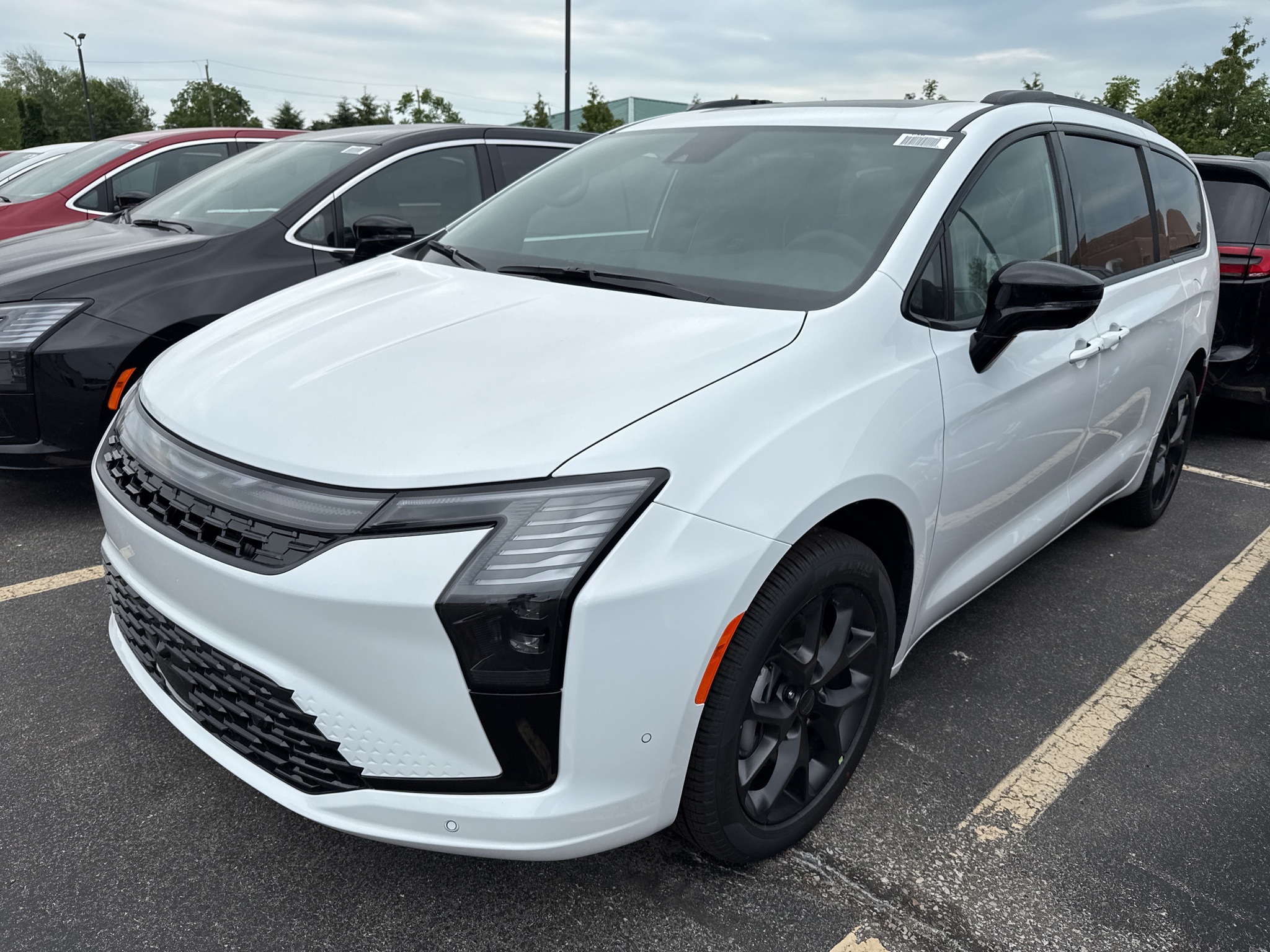 2027 Chrysler Pacifica