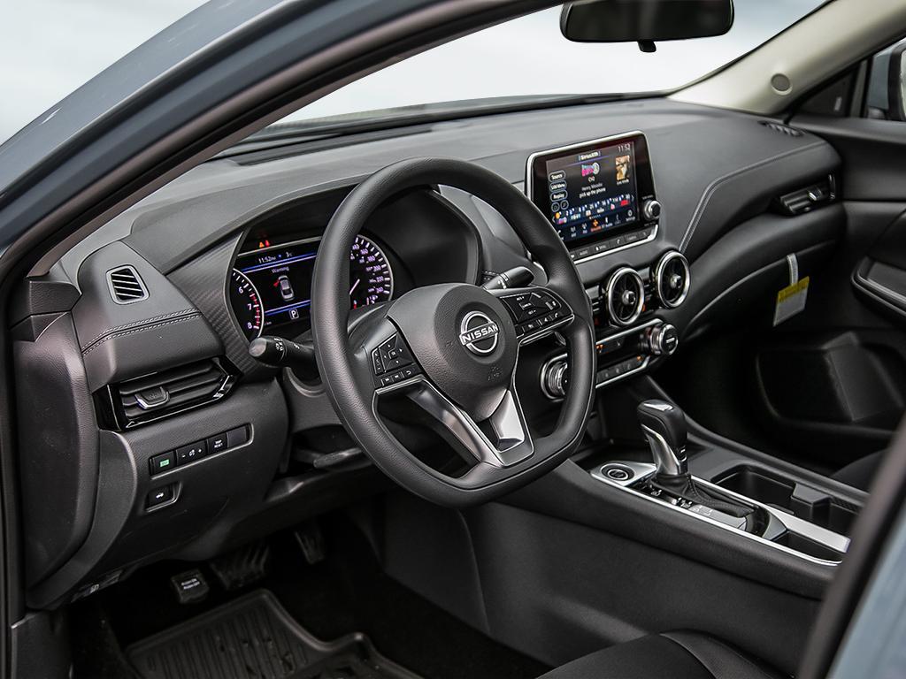 2025 Nissan Sentra SV, Toronto, Cash