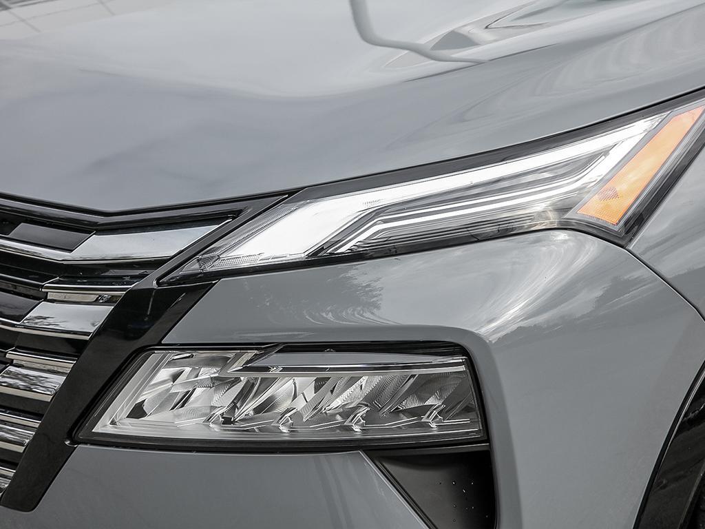 2025 Nissan Rogue Platinum, Toronto, Cash