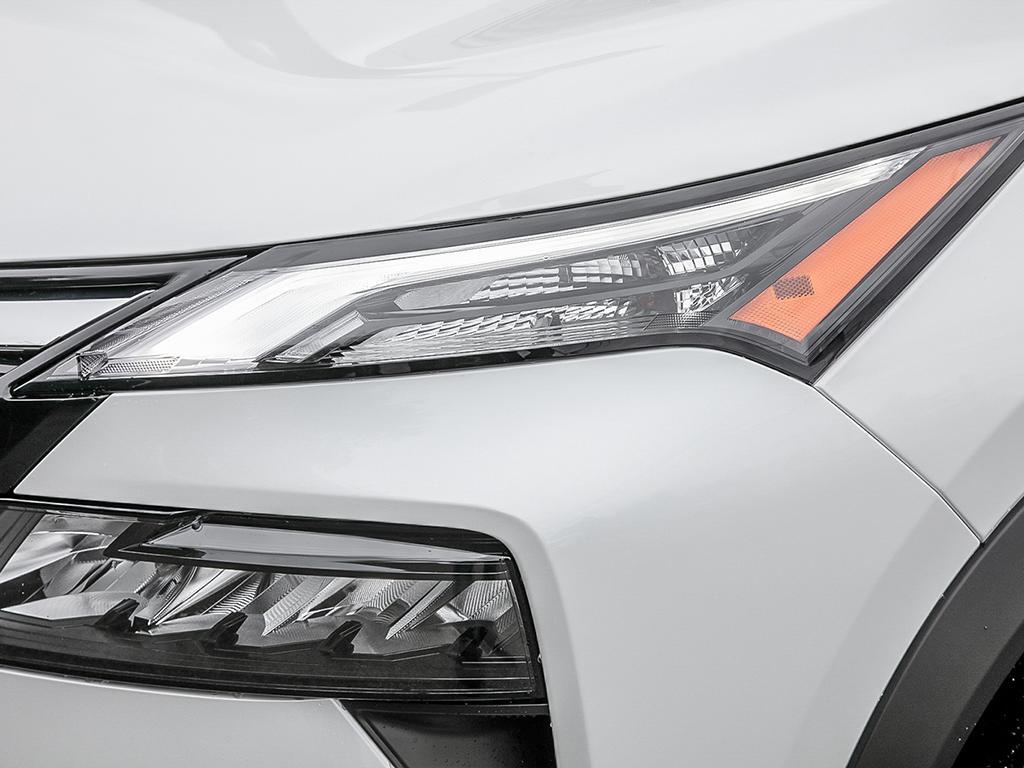 2025 Nissan Rogue SV Moonroof, Toronto, Cash