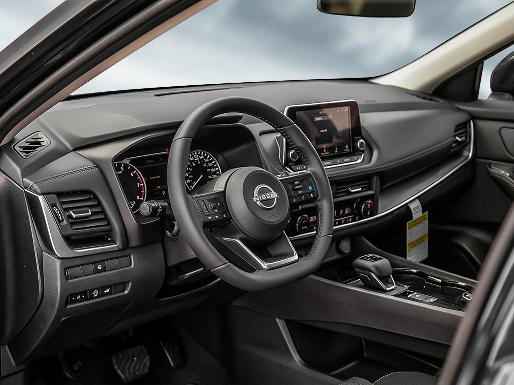 2025 Nissan Rogue SV Moonroof, Toronto, Cash